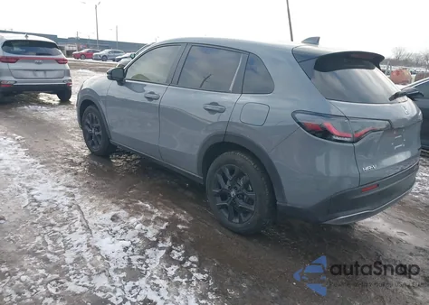 2025 Honda Hr-V Awd Sport z USA, uszkodzony, nr VIN 3CZRZ2H57SM782476